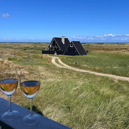 Unique Vacation With Ocean Views Close To The Dom wakacyjny Pandrup