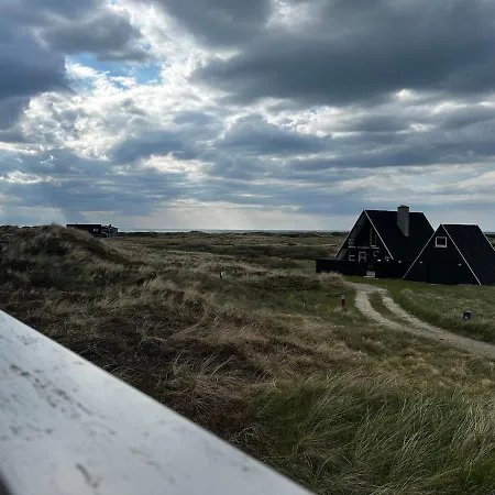 Unique Vacation With Ocean Views Close To The Dom wakacyjny